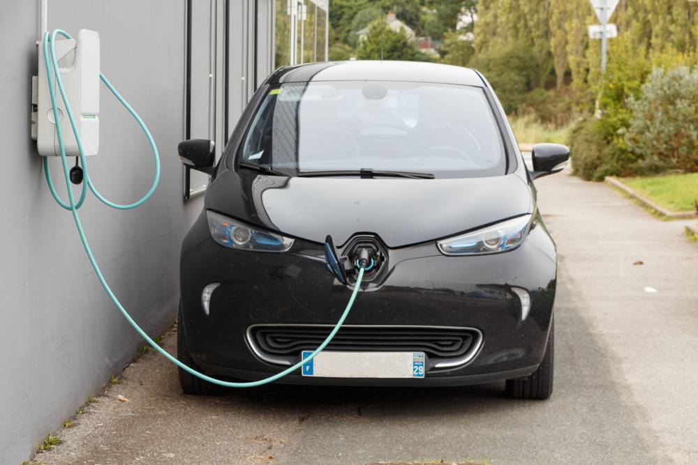 borne-recharge-voiture